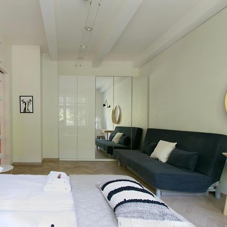 Spacious 3Br Apartment With Ac In Living Room, 2 Balconies Krasków Exterior foto