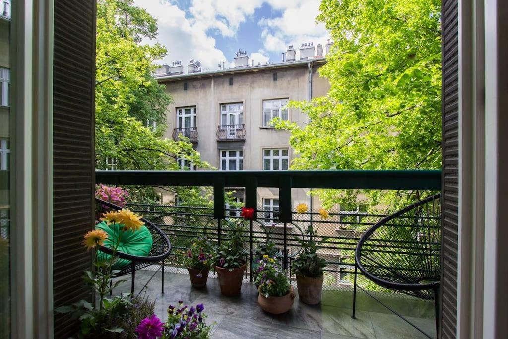 Spacious 3Br Apartment With Ac In Living Room, 2 Balconies Krasków Exterior foto