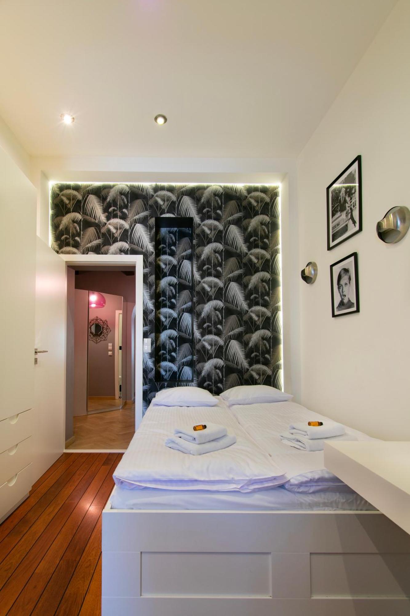 Spacious 3Br Apartment With Ac In Living Room, 2 Balconies Krasków Exterior foto
