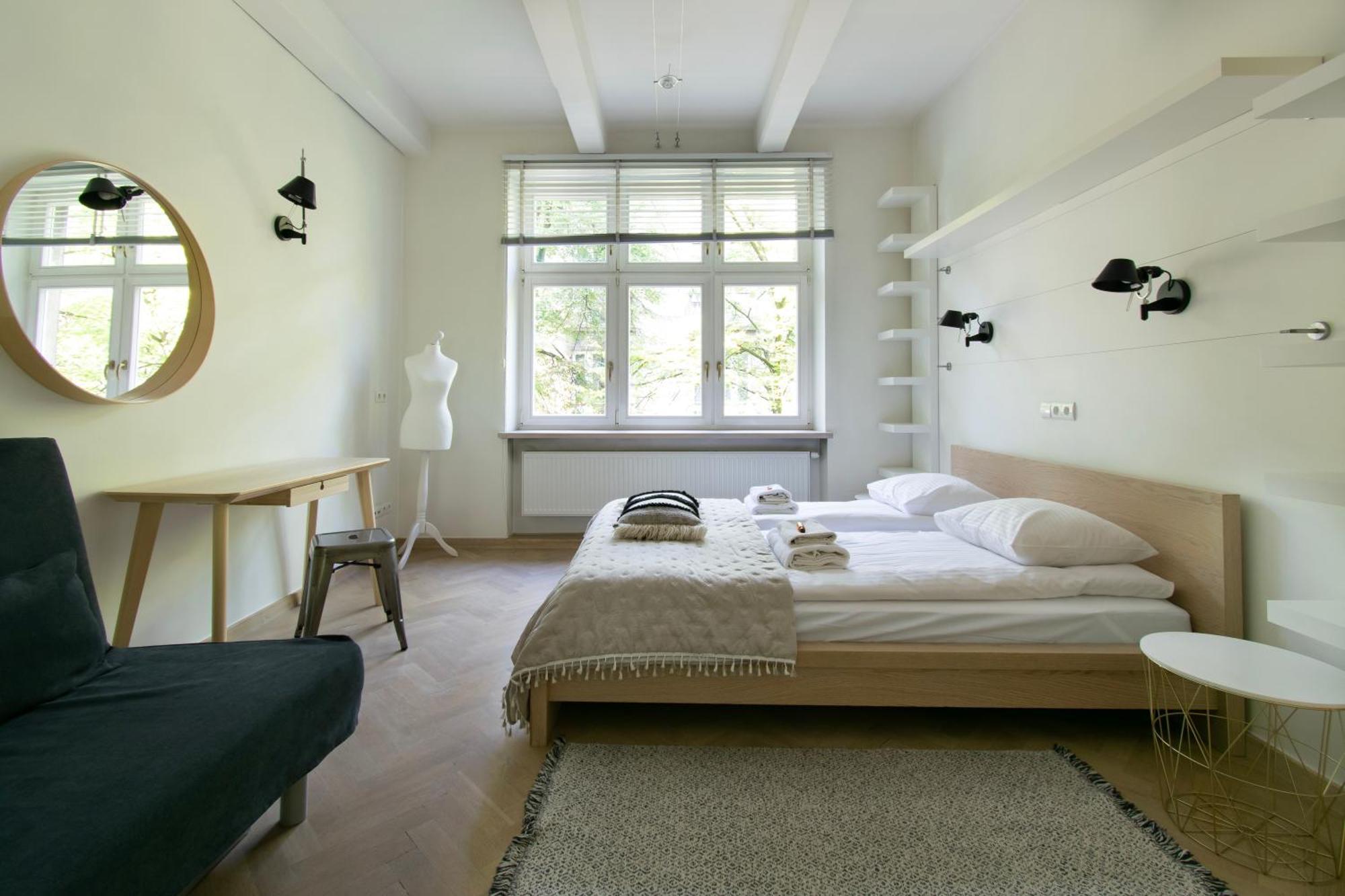 Spacious 3Br Apartment With Ac In Living Room, 2 Balconies Krasków Exterior foto